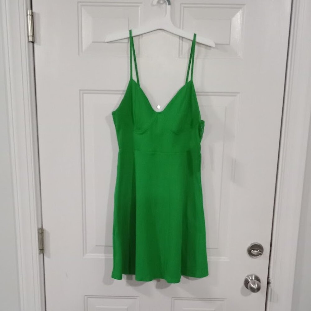 Wild Fable Fit & Flare Dress Stretch Spaghetti Strap Women’s Medium Green